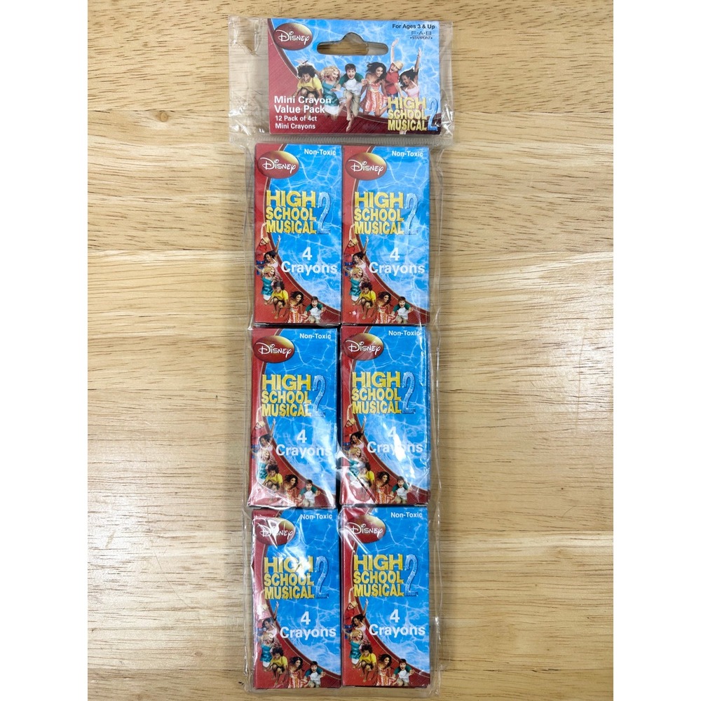 Disney High School‎ Musical 2 Mini Crayons Value Pack 12 Count DEAD STOCK